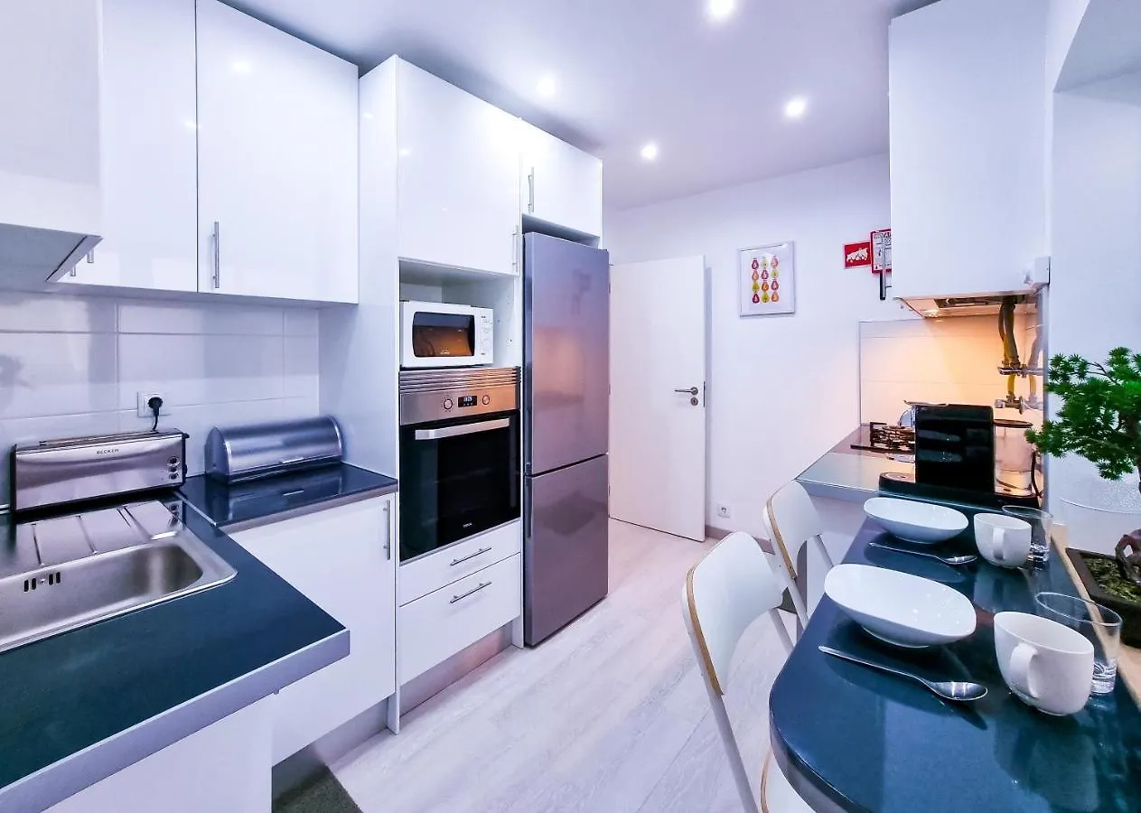 Flh Faro Spacious Flat With Balcony Apartment